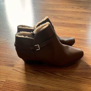 Old Navy Women’s Faux-Fur-Lined Ankle-Strap Boots